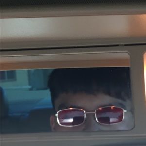 Meet your Posher, Felix